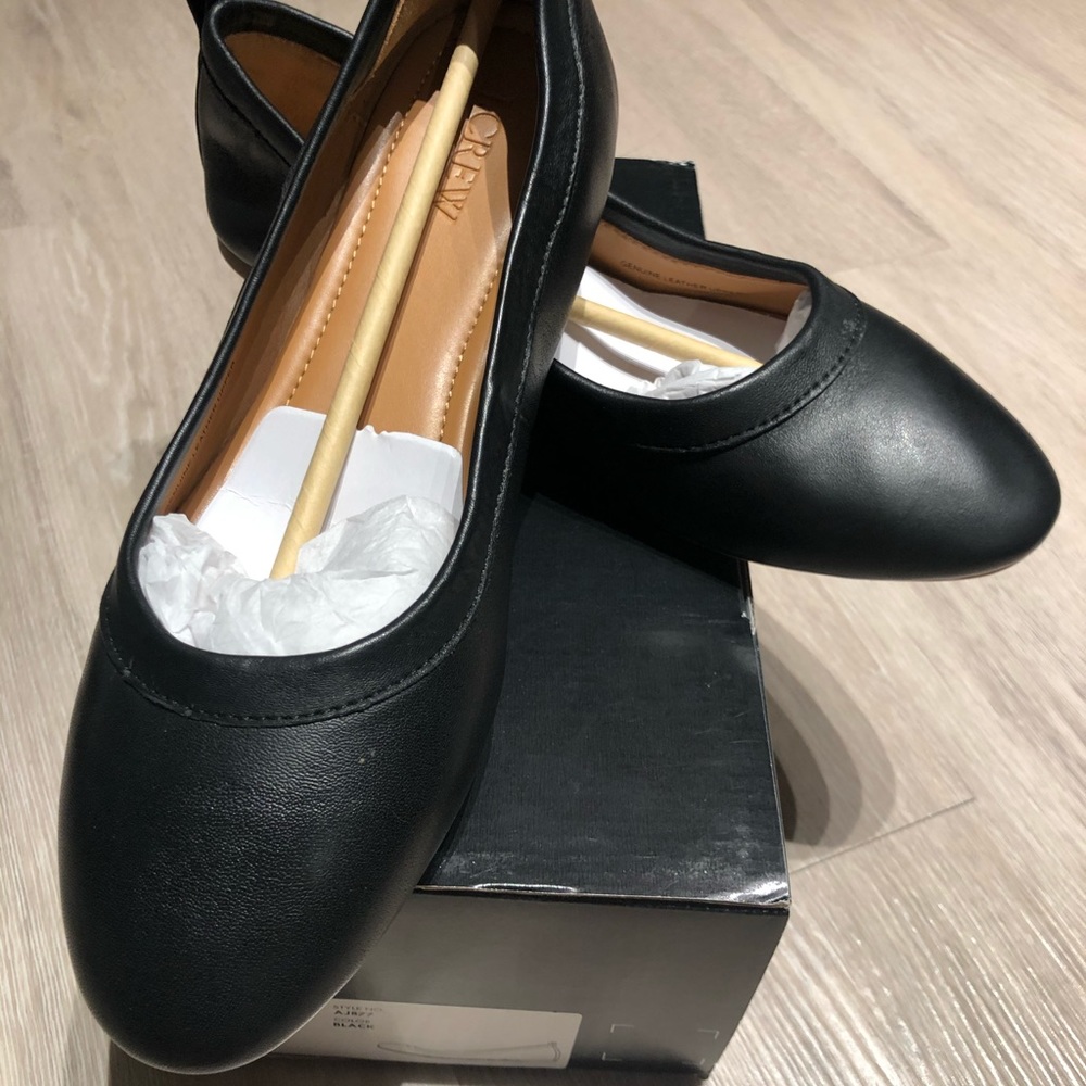 Lizzie Leather Ballet Flat